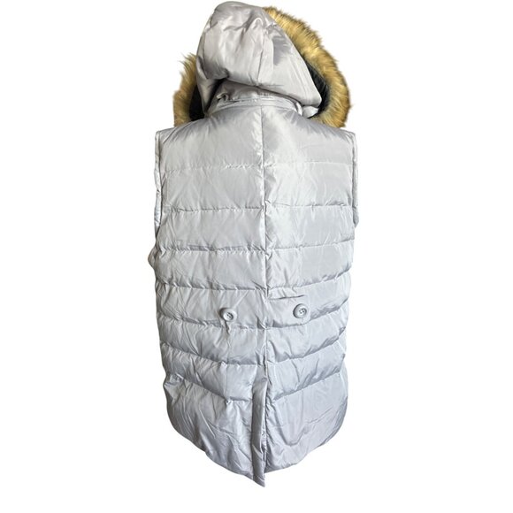 Orolay Gray Puffer Vest W/ Faux Fur Hood Zip & Snap Close Polyester Size 2X - Picture 3 of 7